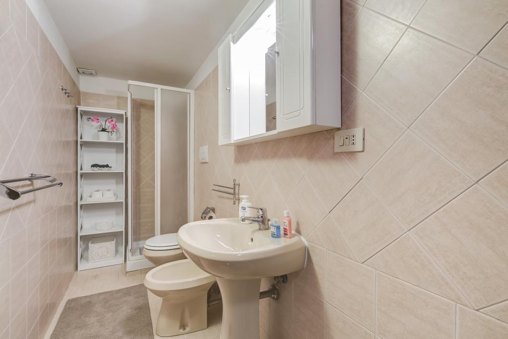 Bed and Breakfast Lulu House Рим Номер фото
