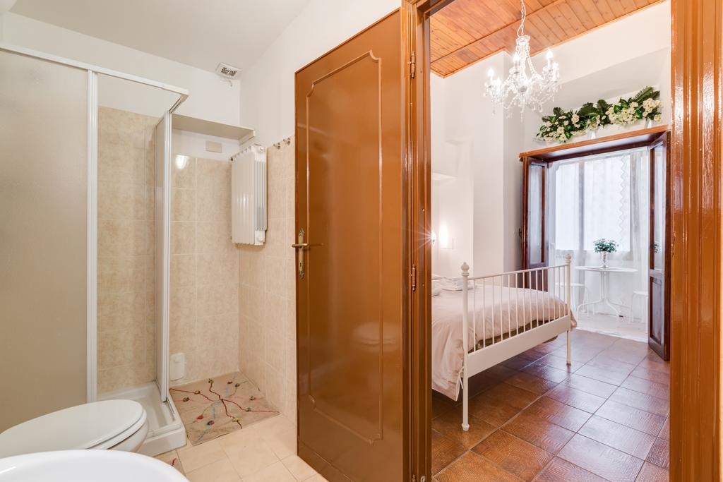 Bed and Breakfast Lulu House Рим Номер фото
